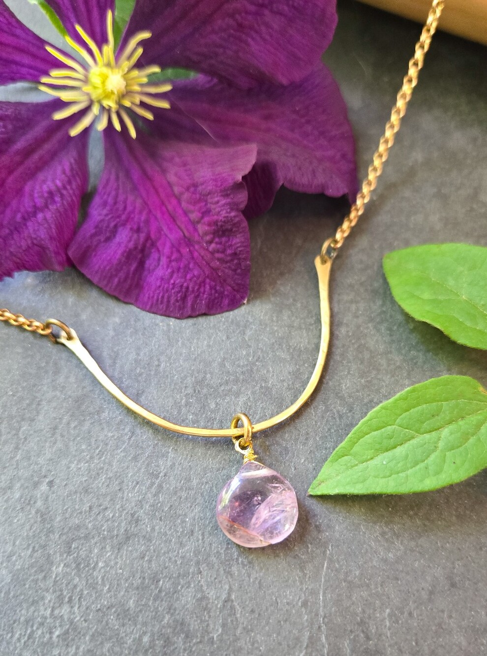 NWT Artisan-Made Amethyst Drop Brass Arc Necklace
